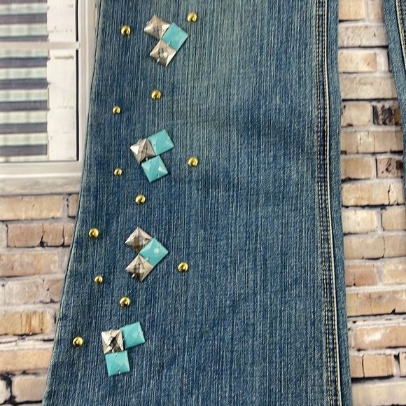 NWT Women’s Blue Identity Blue Stoned Detailed Stretchy Denim Jean (6P) FQ24 - Picture 7 of 11